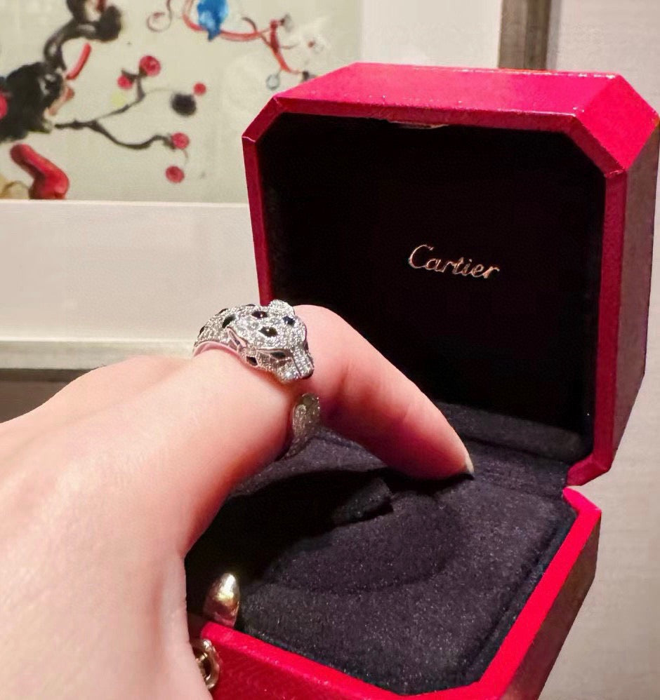[Love Lucky]PANTHERE SPOTTED FULL DIAMOND MEDIUM RING