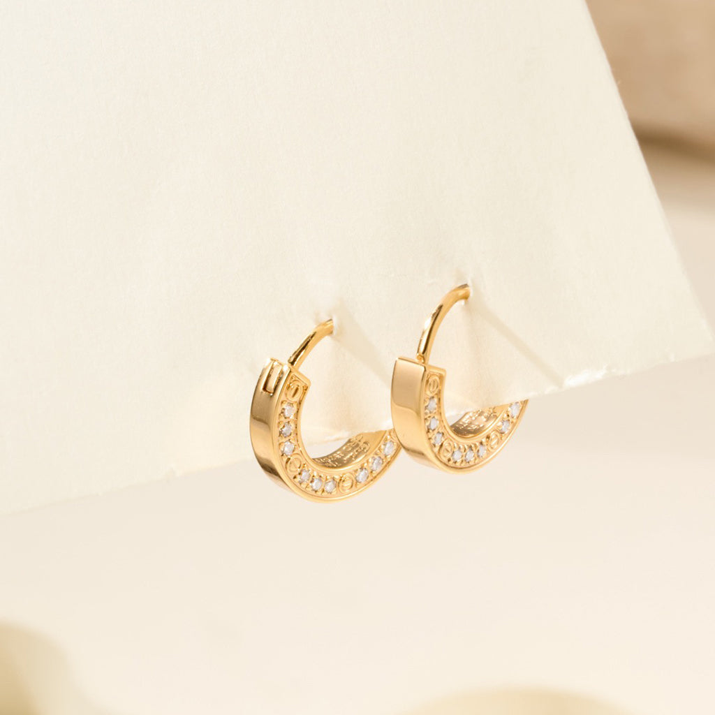 [Love Lucky]LOVE DIAMOND EARRINGS