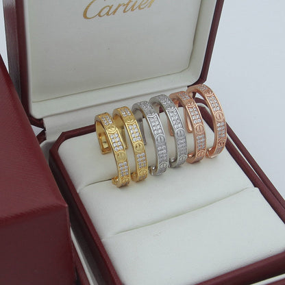 [Love Lucky]LOVE EARRINGS 3.6MM DIAMOND PAVED