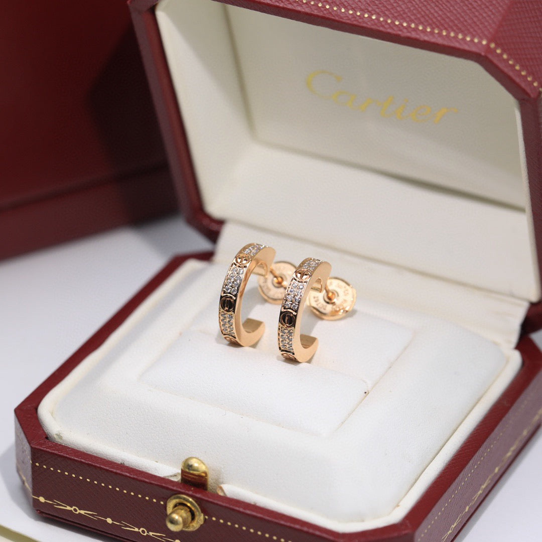 [Love Lucky]LOVE 5.5MM DIAMOND PAVED EARRINGS