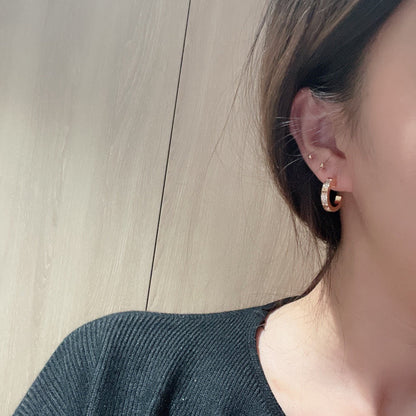 [Love Lucky]LOVE 5.5MM DIAMOND PAVED EARRINGS