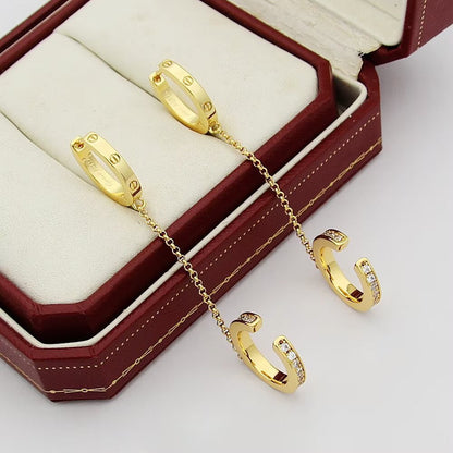 [Love Lucky]LOVE 3.0MM HALF DIAMOND EARRINGS