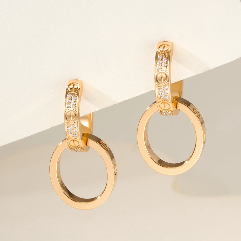 [Love Lucky]LOVE 3.3MM DANGLE HALF DIAMOND EARRINGS