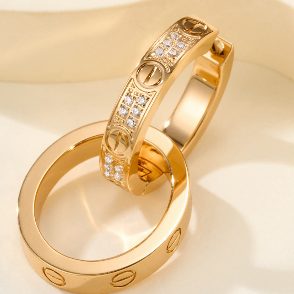 [Love Lucky]LOVE 3.3MM DANGLE HALF DIAMOND EARRINGS