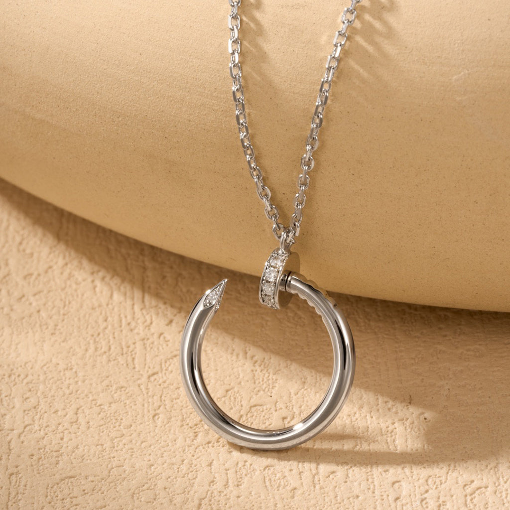 [Love Lucky]JUSTE NECKLACE HALF DIAMOND