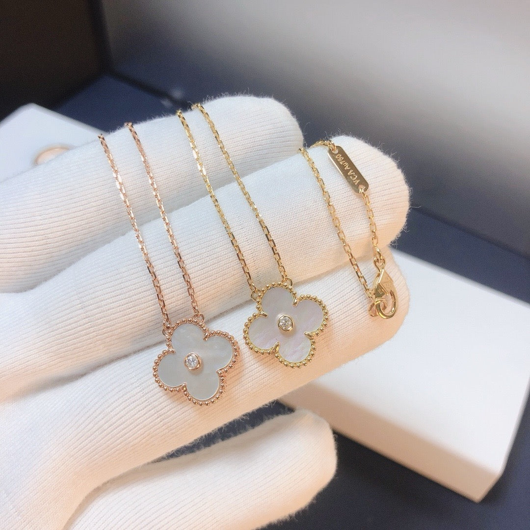 [Love Lucky]COLLIER CLOVER 15 MM DIAMANT FRITILLAIRE BLANCHE
