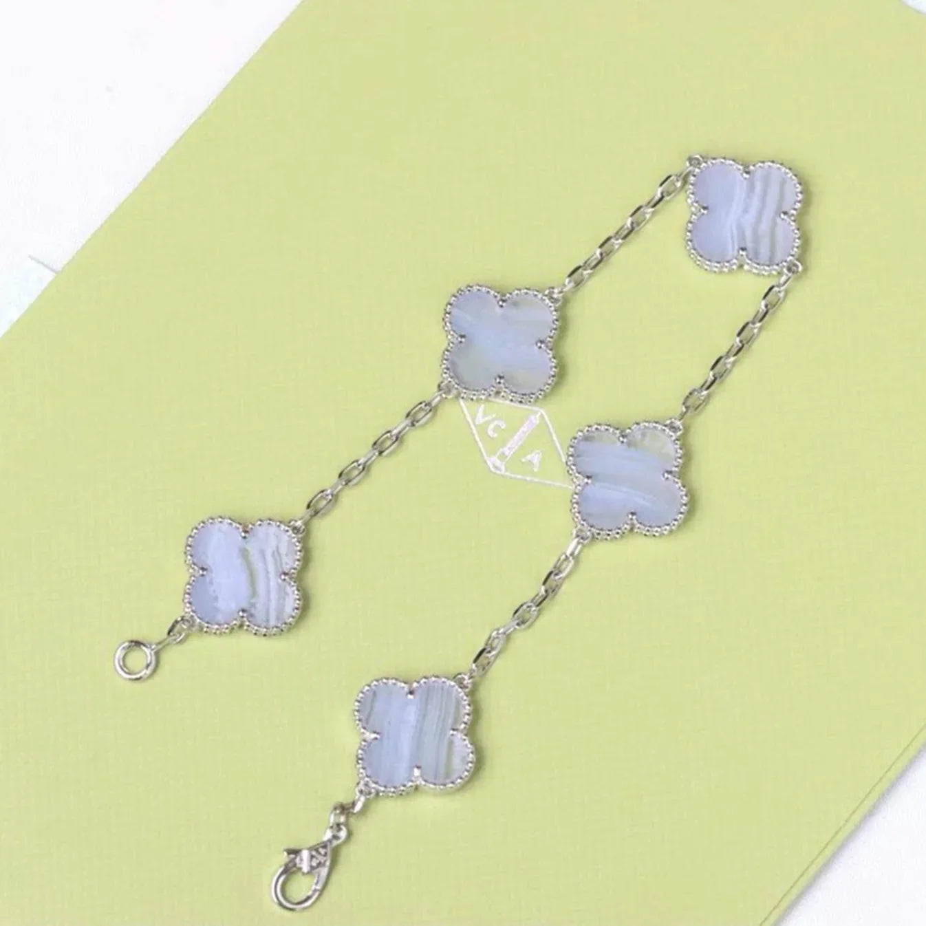 [Love Lucky] CLOVER 5 MOTIF PURPLE CHALCEDONY BRACELET COLLECTION