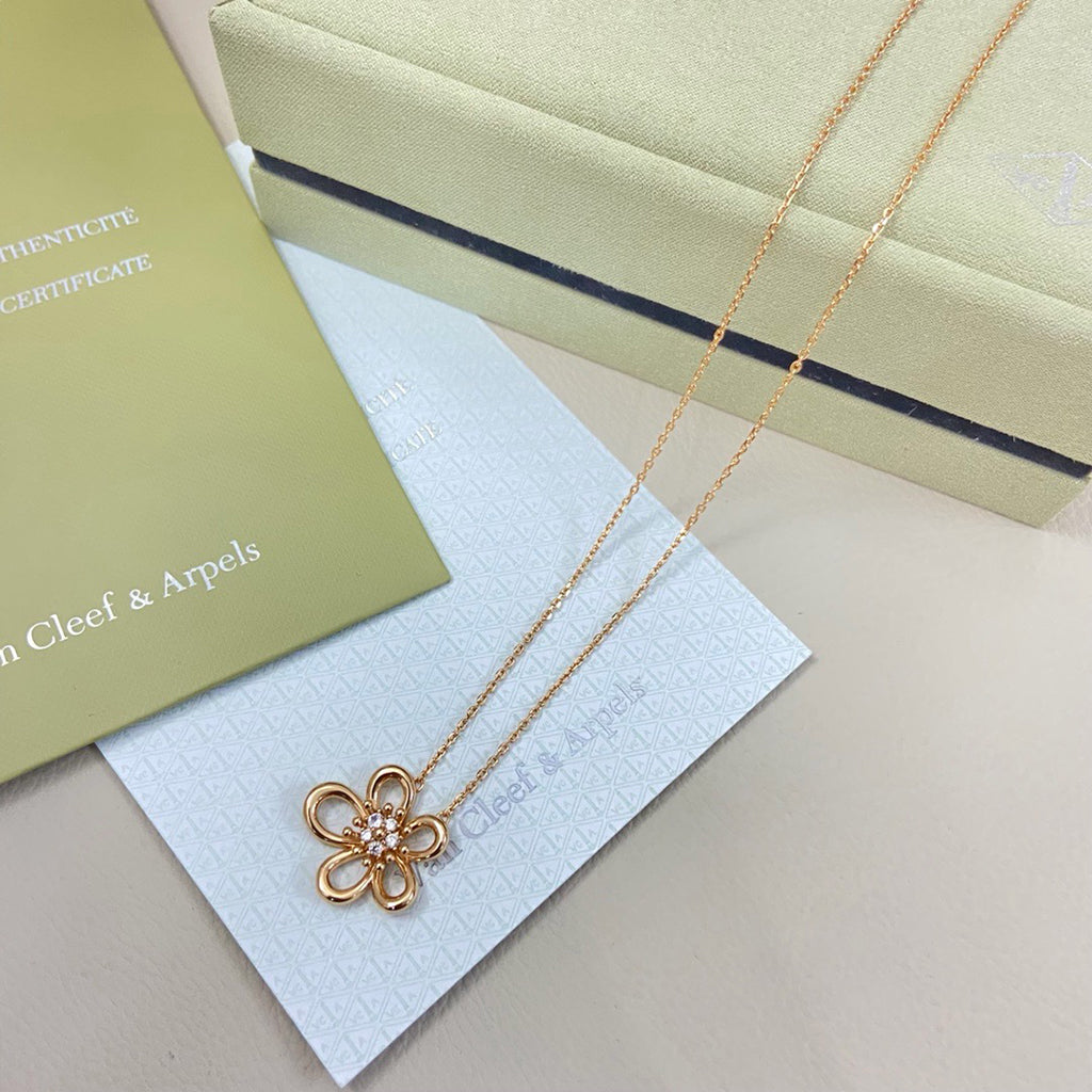 [Love Lucky]FLOWERLACE NECKLACE 5 DIAMONDS