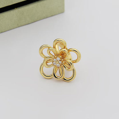 [Love Lucky] FLOWERLACE RING 5 DIAMONDS