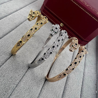 [Love Lucky]PANTHERE DOUBLE HEADED HALF DIAMOND OPEN BRACELET