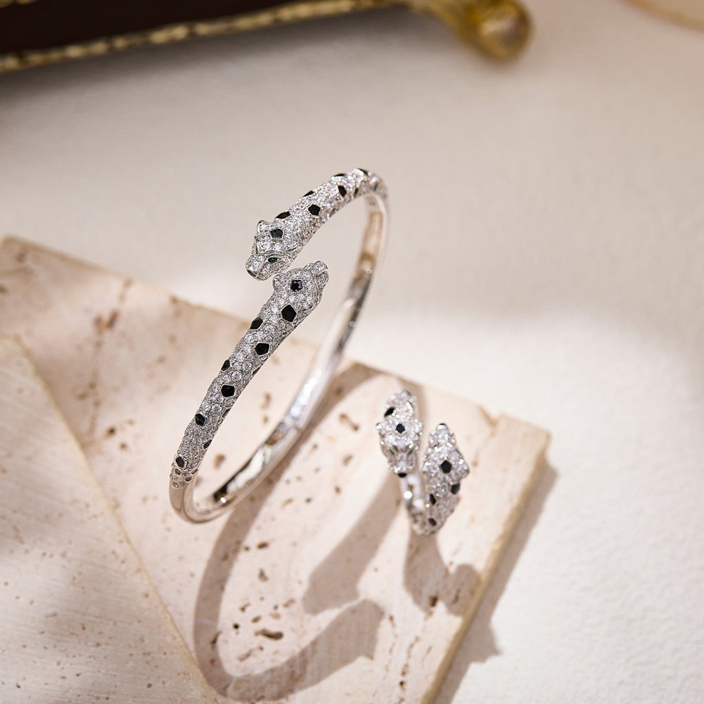 [Love Lucky]PANTHERE DOUBLE HEADED FULL DIAMOND  RING