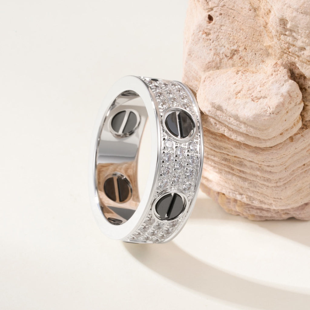 [Love Lucky]LOVE RING 5.5MM DIAMONDS PAVED CERAMIC