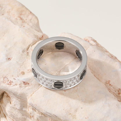 [Love Lucky]LOVE RING 5.5MM DIAMONDS PAVED CERAMIC