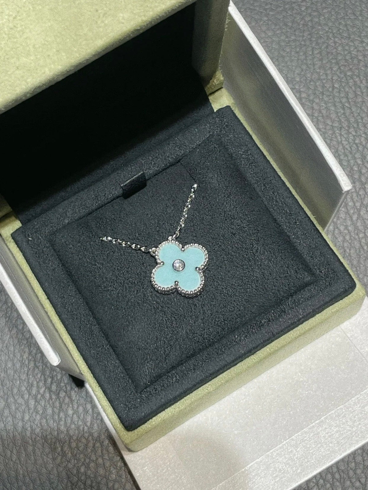 [Love Lucky]COLLANA CLOVER 1 DIAMANTE AZZURRO ARGENTO
