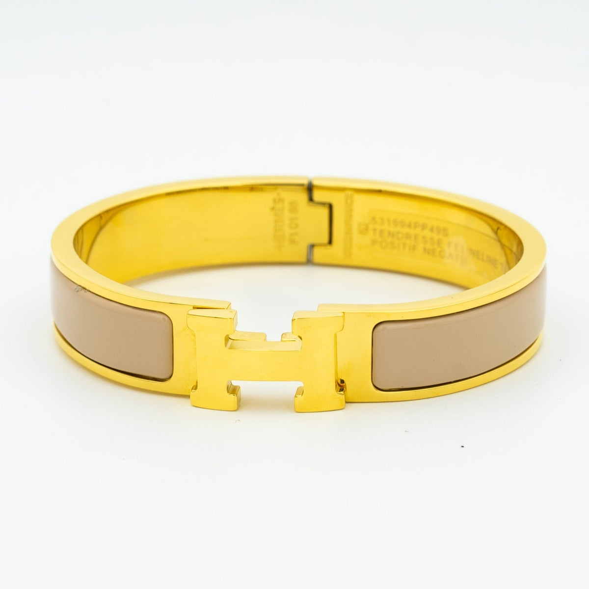 {"[Love Lucky]H GREY BRACELET"}