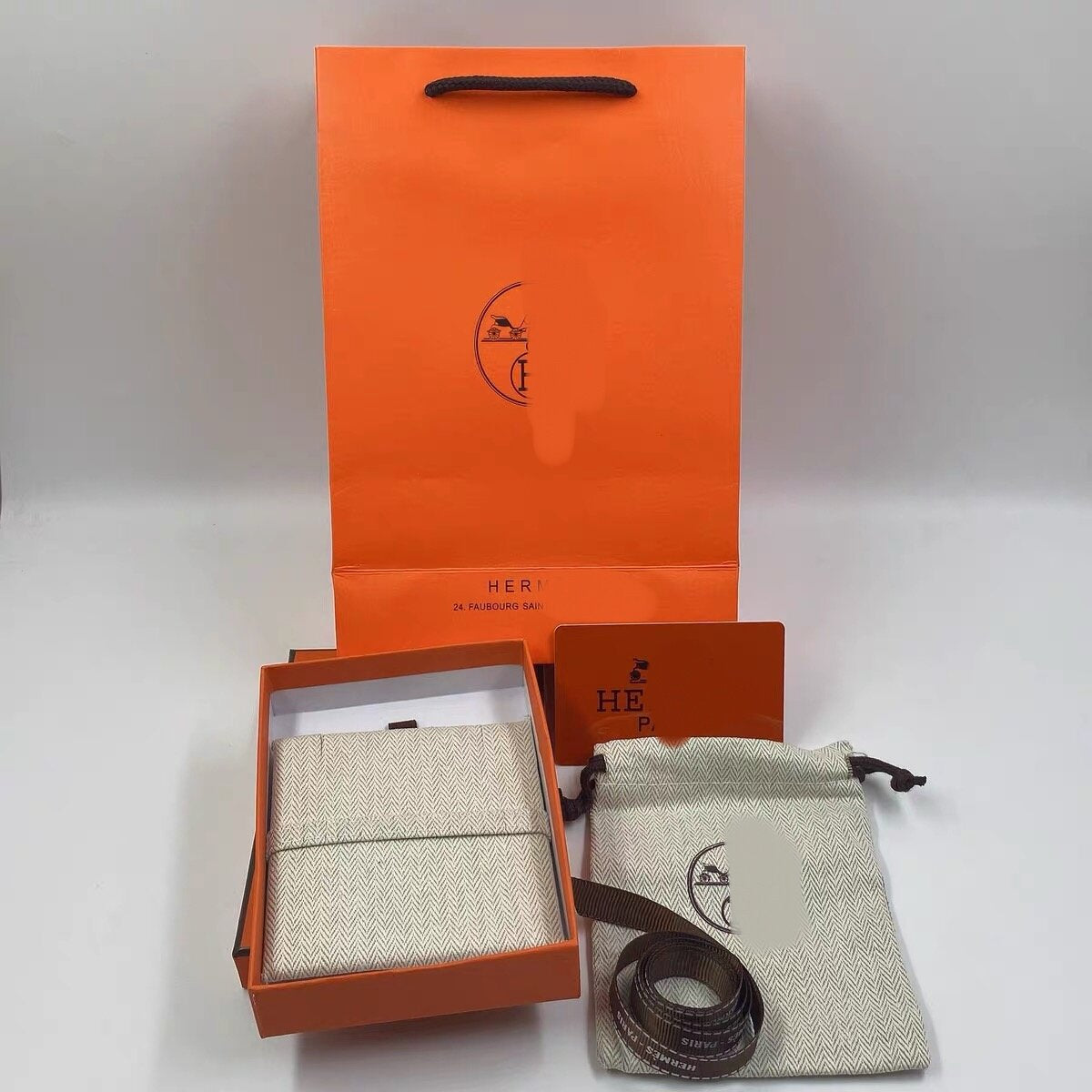 [Love Lucky]HM  BOX GIFT BAG