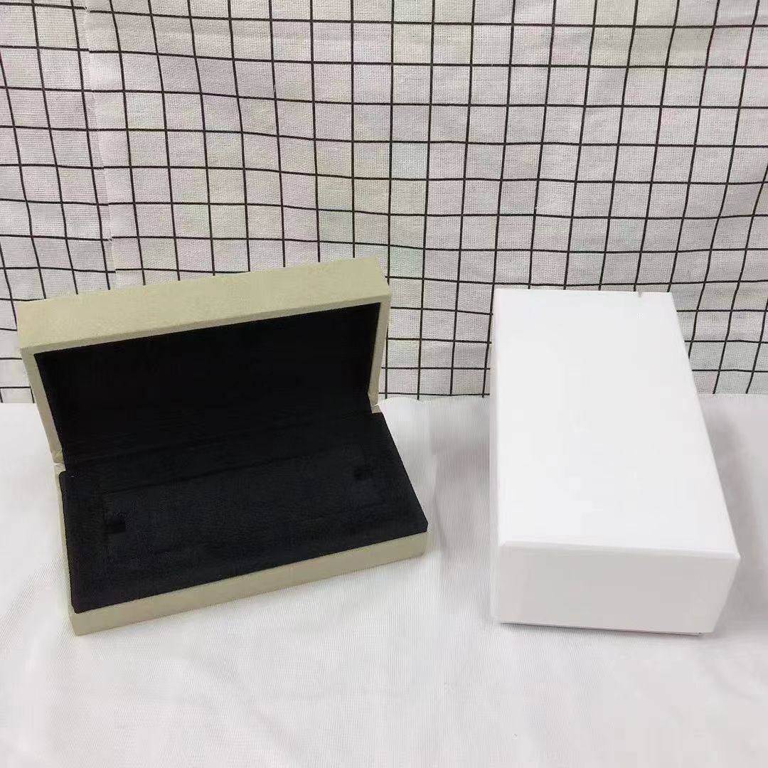 [Love Lucky]VA CLOVER BOX GIFT BAG