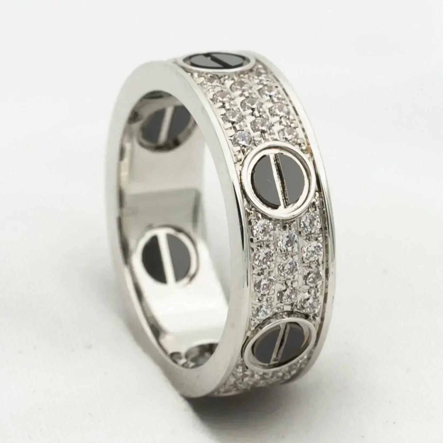 [Love Lucky] Liebesring 5,5 mm Diamanten gepflastert Keramik