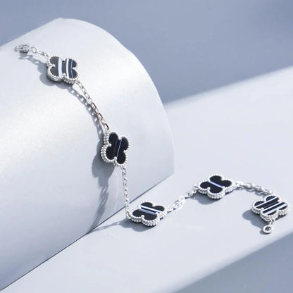 [Love Lucky] CLOVER 5 MOTIF PULSAR STONE BRACELET COLLECTION