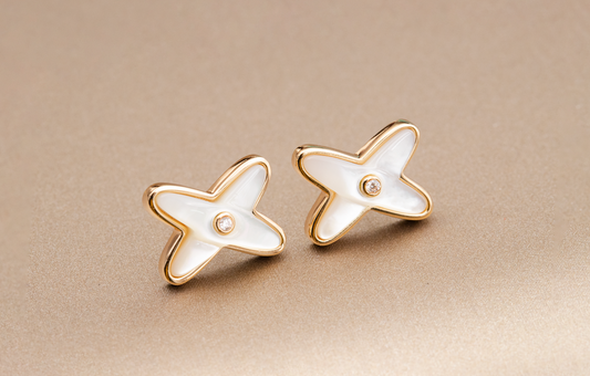 [Love Lucky]JEUX DE WHITE MOP PINK GOLD DIAMOND EARRINGS