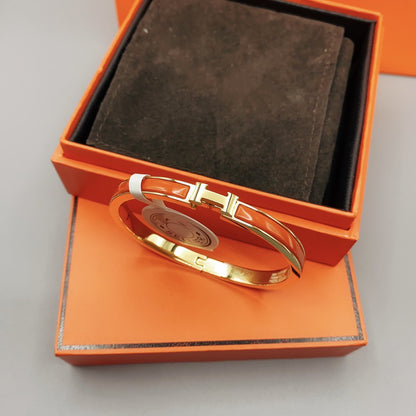 {
"Love Lucky": "Love Lucky",
"CLASSIC HM CLIC RED 8MM ENAMEL BRACELET": "BRAZALETE CLÁSICO HM CLIC DE ESMALTE ROJO DE 8 MM"
}