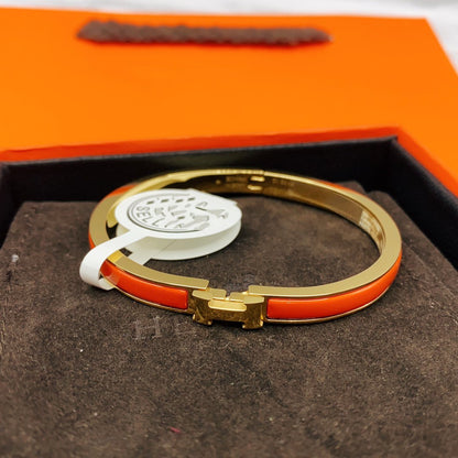 {
"Love Lucky": "Love Lucky",
"CLASSIC HM CLIC RED 8MM ENAMEL BRACELET": "BRAZALETE CLÁSICO HM CLIC DE ESMALTE ROJO DE 8 MM"
}