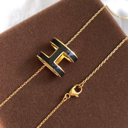 [Love Lucky]COLLIER HM CLIC ÉMAIL NOIR DORÉ