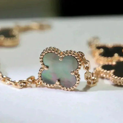 [Love Lucky] CLOVER 5 MOTIF GRAY MOP BRACELET COLLECTION