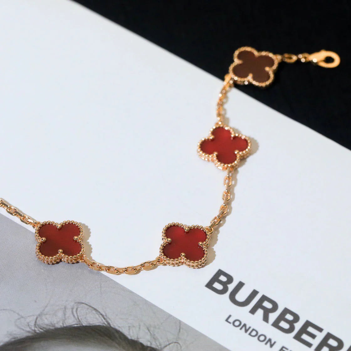 [Love Lucky] CLOVER 5 MOTIF RED CORNELIAN BRACELET COLLECTION