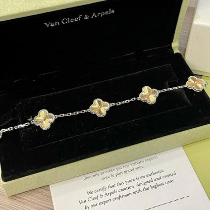 [Love Lucky] CLOVER 5 MOTIF LASER BRACELET COLLECTION