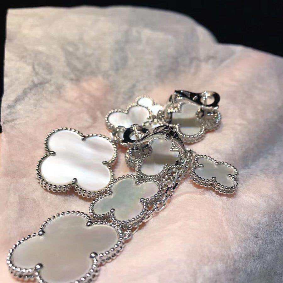 [Love Lucky]CLOVER EARRINGS WHITE MOP 4 MOTIFS SILVER