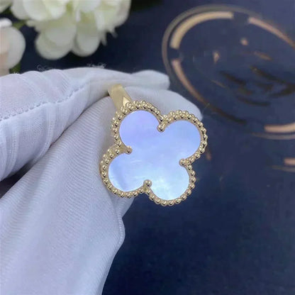 [Love Lucky]ANILLO CLOVER NÁCAR BLANCO